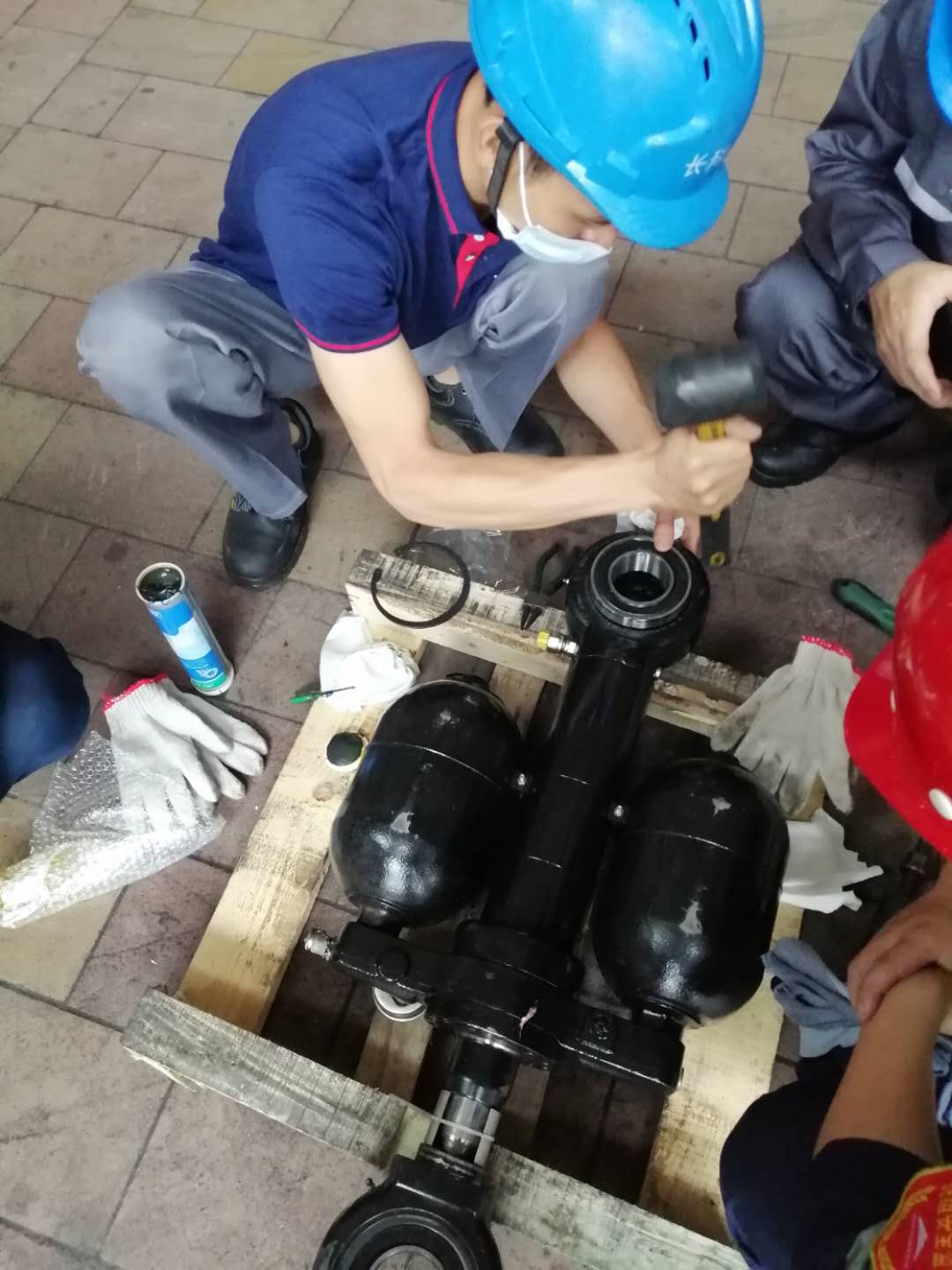 KUKA庫卡機器人平衡缸 KUKA庫卡機器人平衡缸