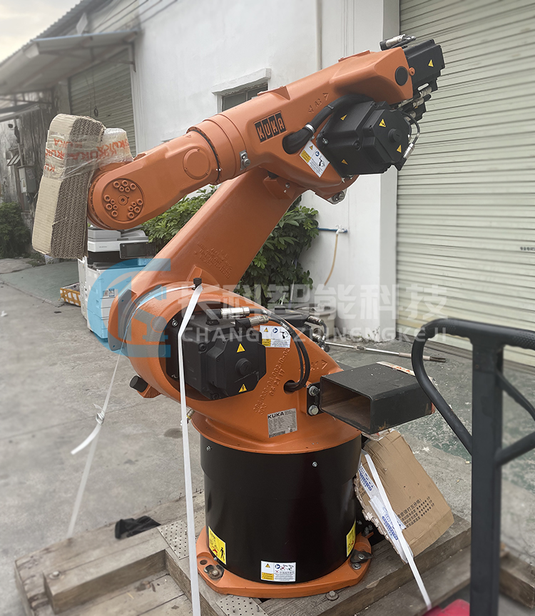 庫(kù)卡C4機(jī)器人KR 60-3 庫(kù)卡C4機(jī)器人KR 60-3